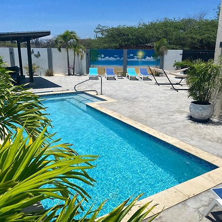 Beautiful Luxury Villa With Private Pool Palm Beach Exterior photo